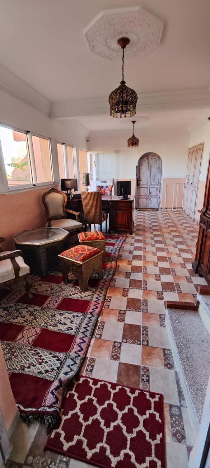 Отель Tiki House Marrakech Chez Paul Лалла-Такеркуст Экстерьер фото